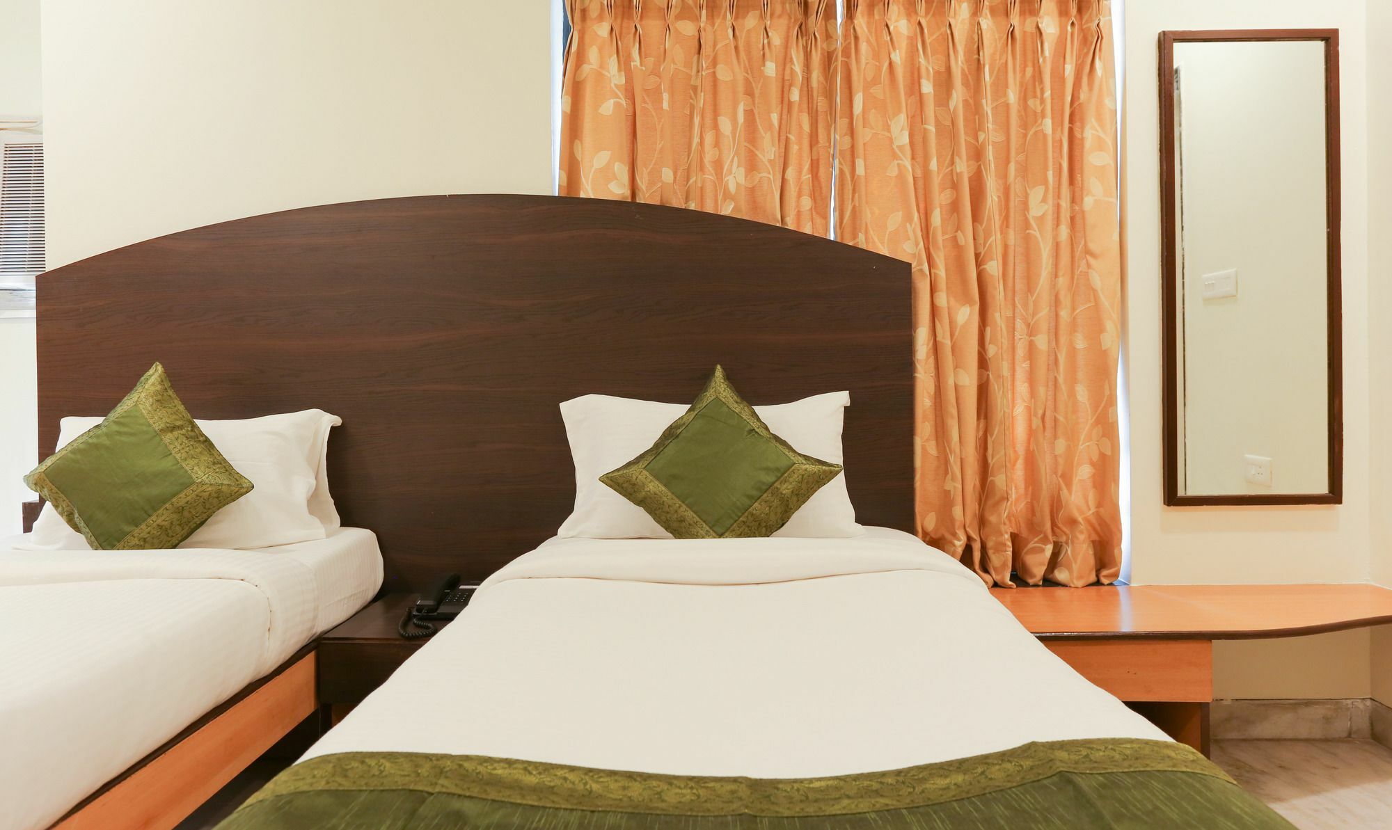Itsy Hotels Hill View Ex Pune Ngoại thất bức ảnh