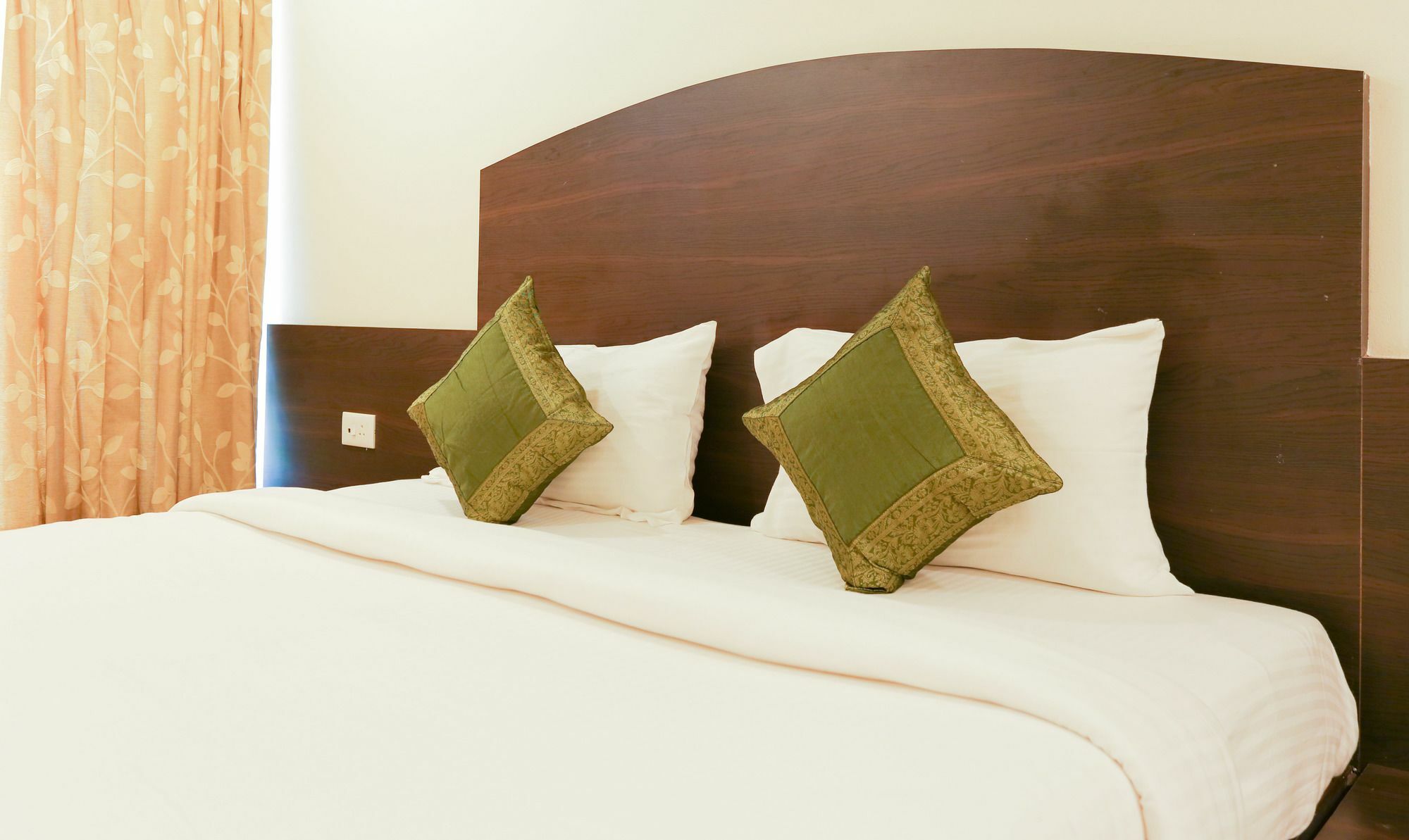 Itsy Hotels Hill View Ex Pune Ngoại thất bức ảnh
